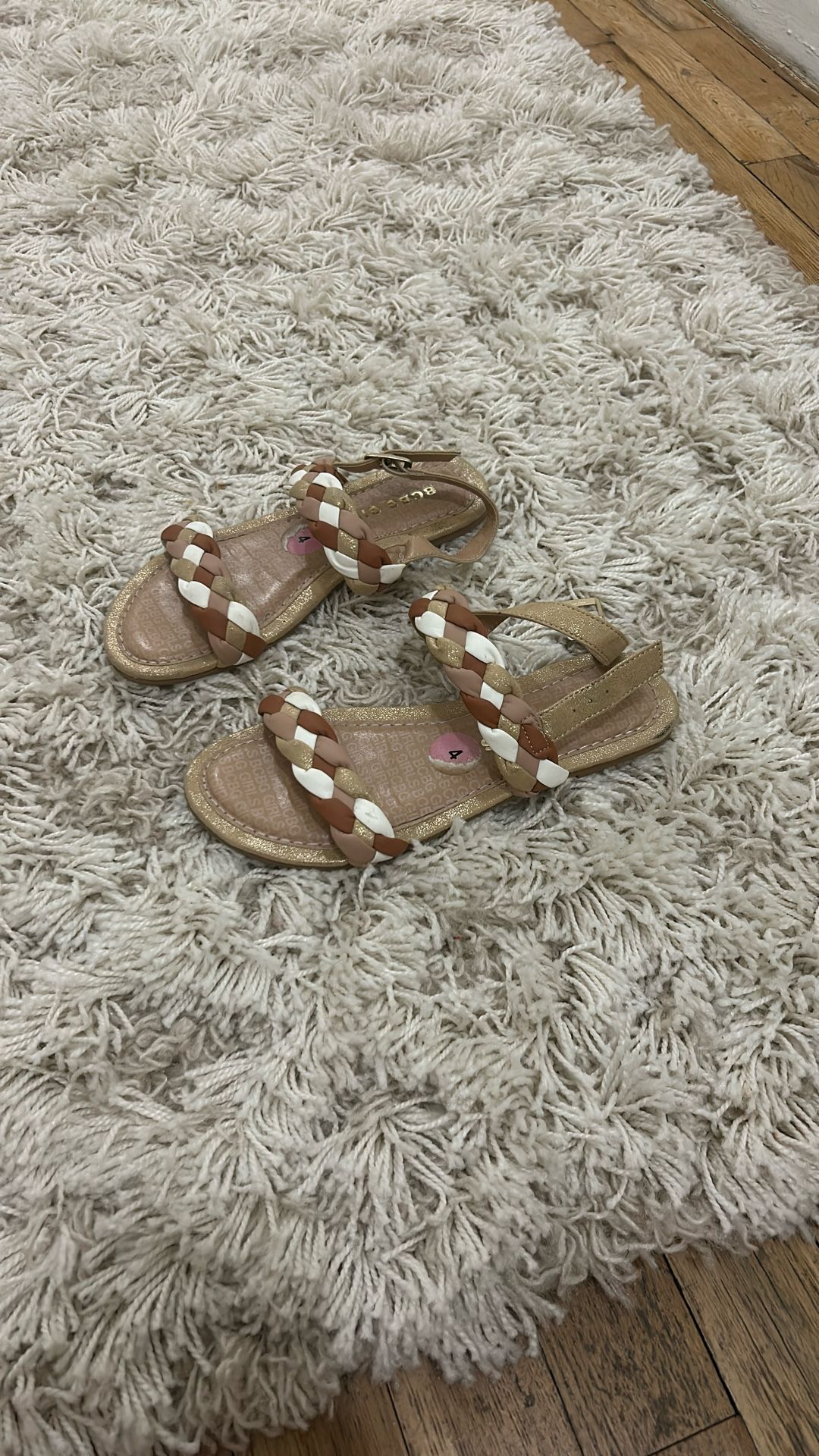 Girls Kids Size 4 Sandals