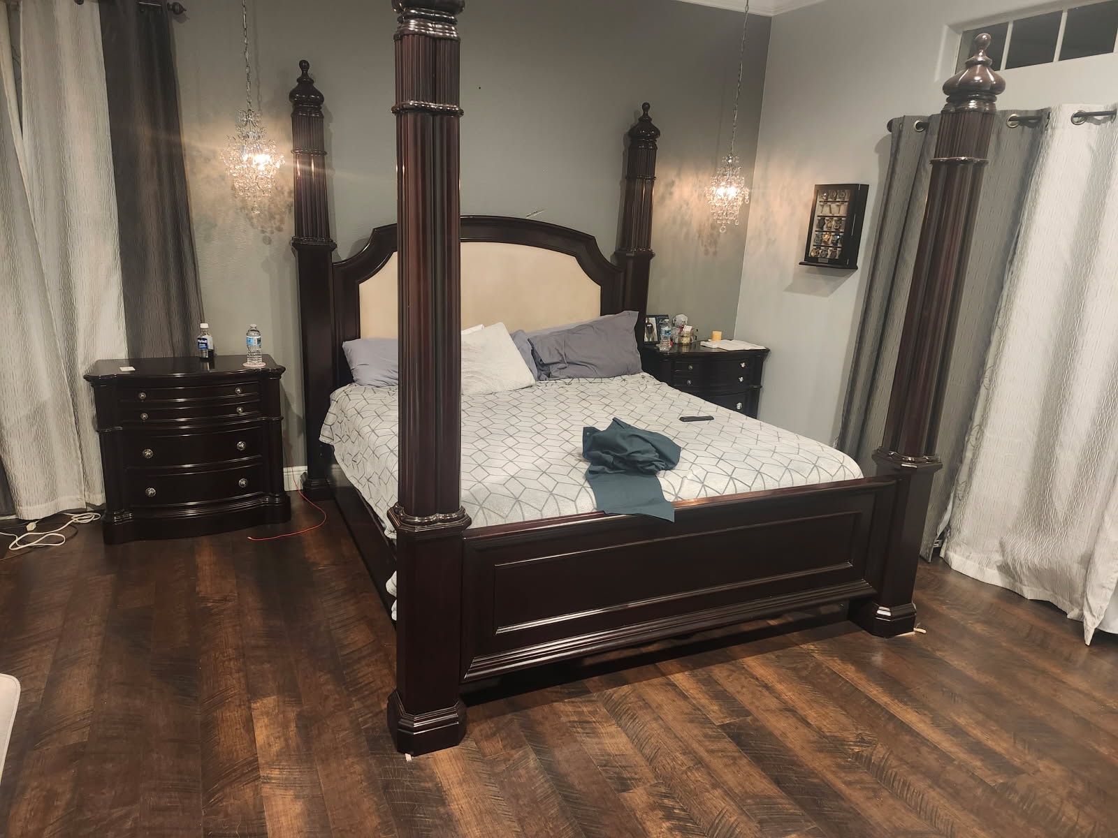 King Bedroom Set