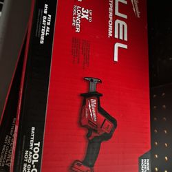 Milwaukee M18 Fuel Hacksaw 