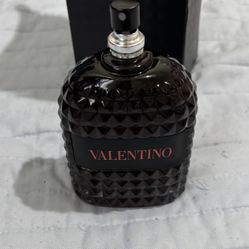 Valentino Cologne