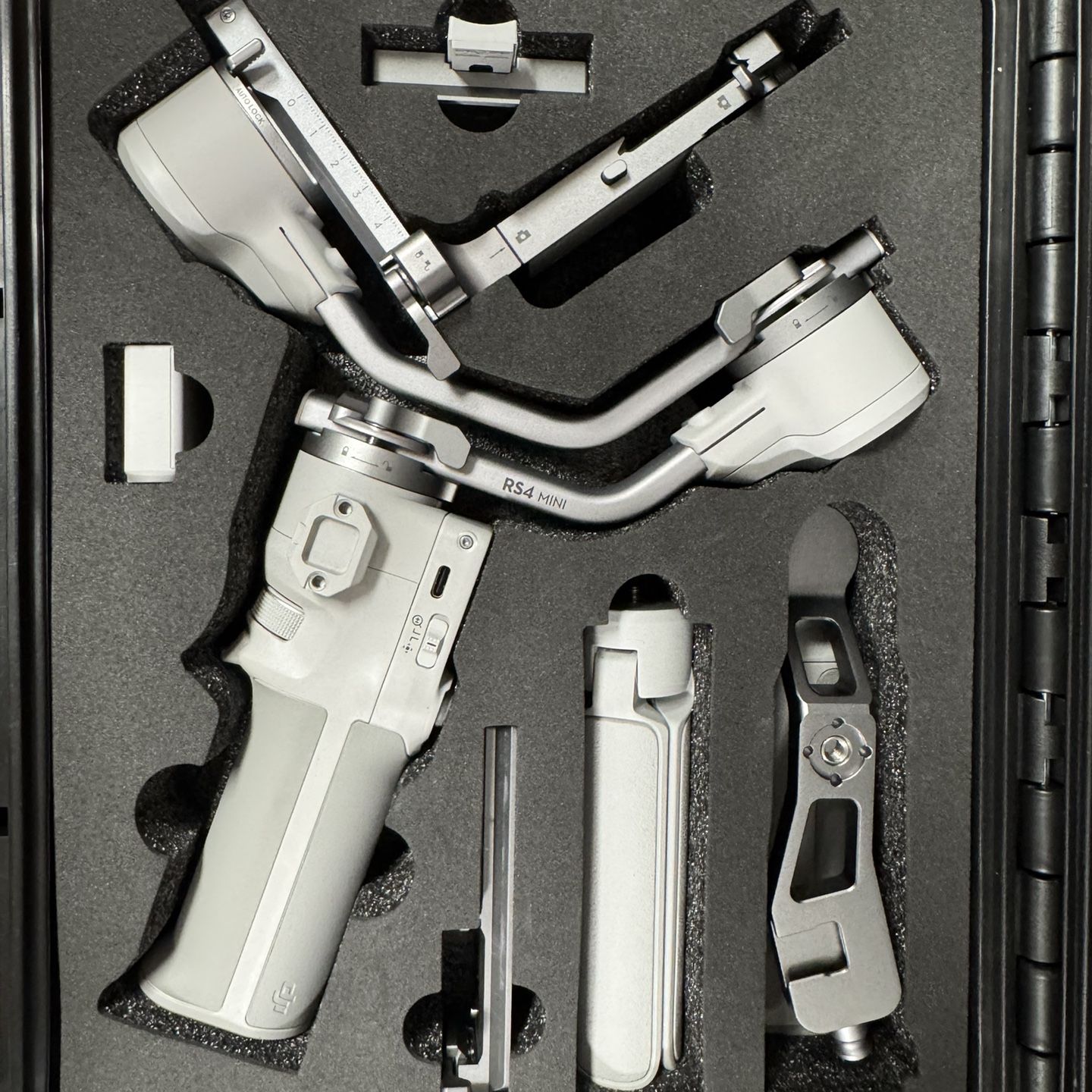 DJI rS4 mini Combo (tracking Module) for Sale in Santa Monica, CA - OfferUp