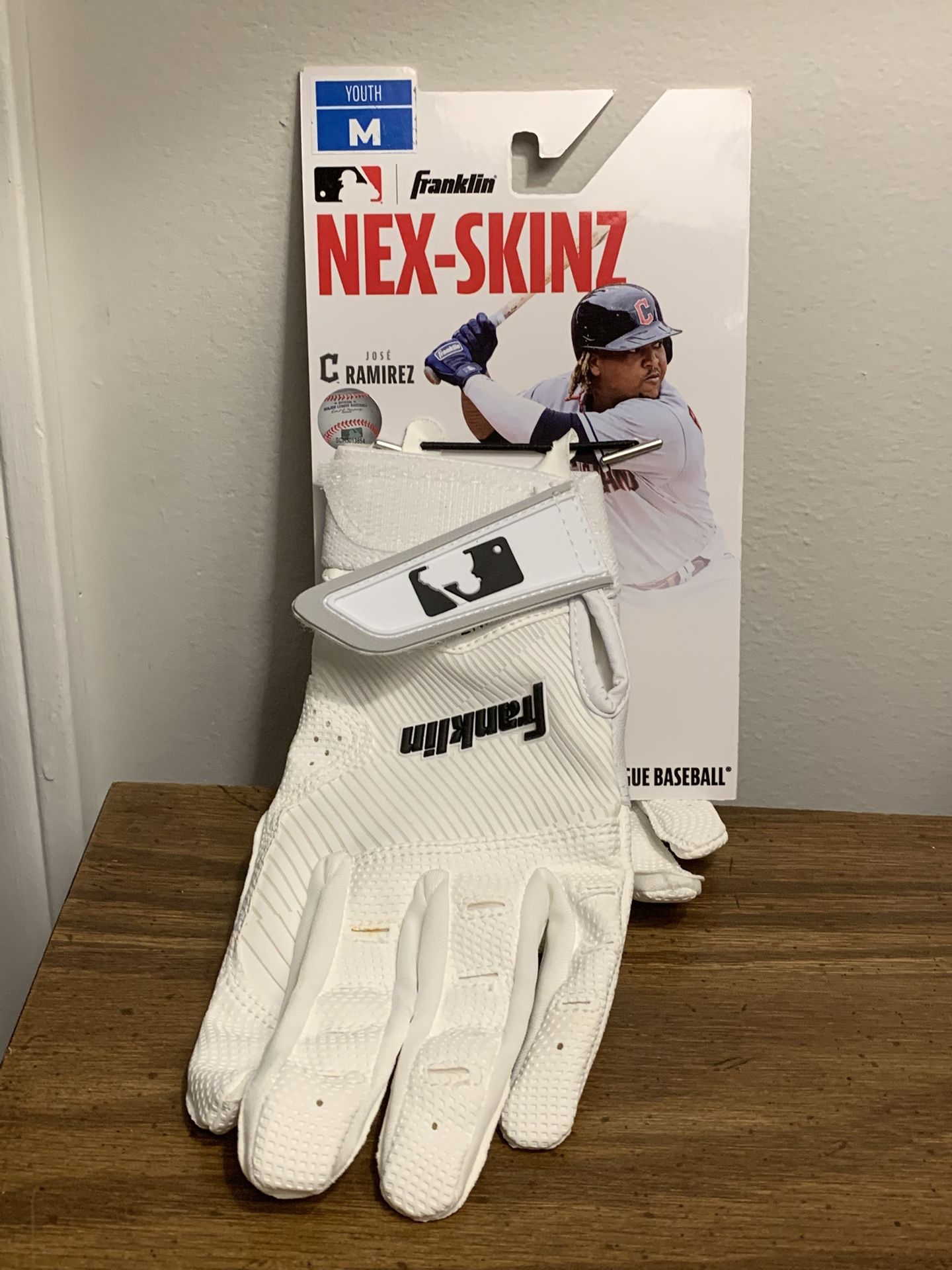 NEW Franklin Batting Gloves