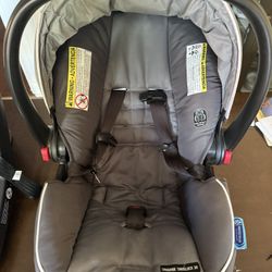 Graco infant car Seat