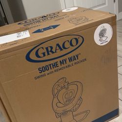 BRAND NEW GRACO SOOTHE MY WAY SWING