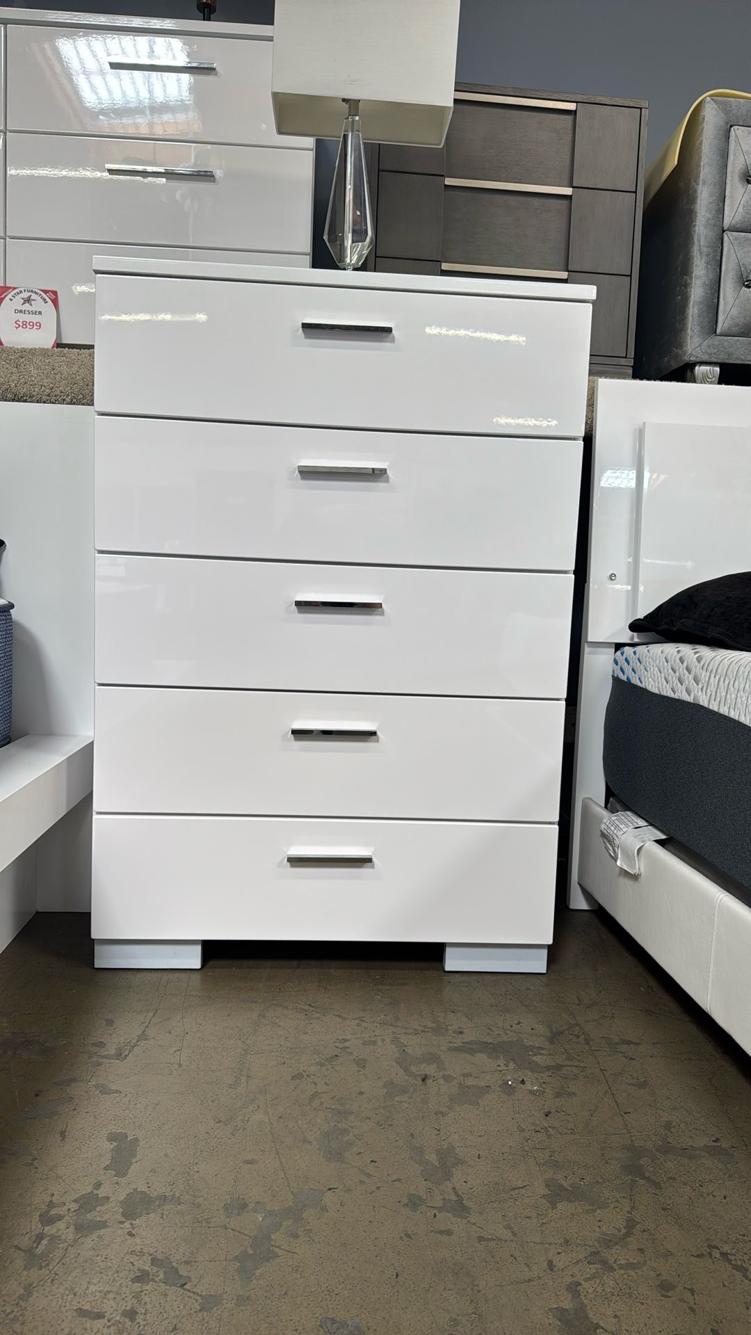 $799 White 5-Drawer Chest – Classic Design, Smart Storage