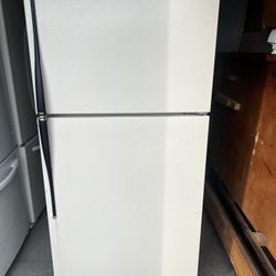 Top And Bottom Refrigerator DELIVERY AVAILABLE 🚚