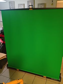 Raubay green screen
