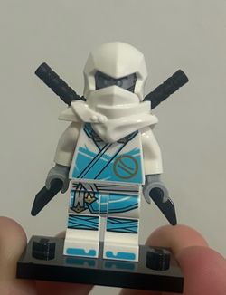 Lego ninjago Zane mini figure