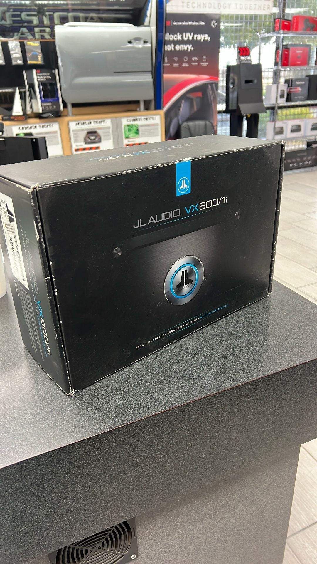 Jl AUDIO 600 WATT 1 Channel