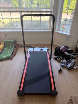 UREVO 2 in 1 Under Desk Treadmill, 2.5HP Folding Electric Treadmill