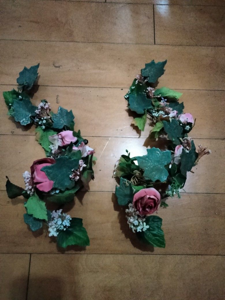 Set The Sconces Metal And Decoration Flowers