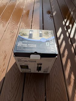 Hampton Bay Solar LED Motion Sensor Bollard Lights 2-Pack