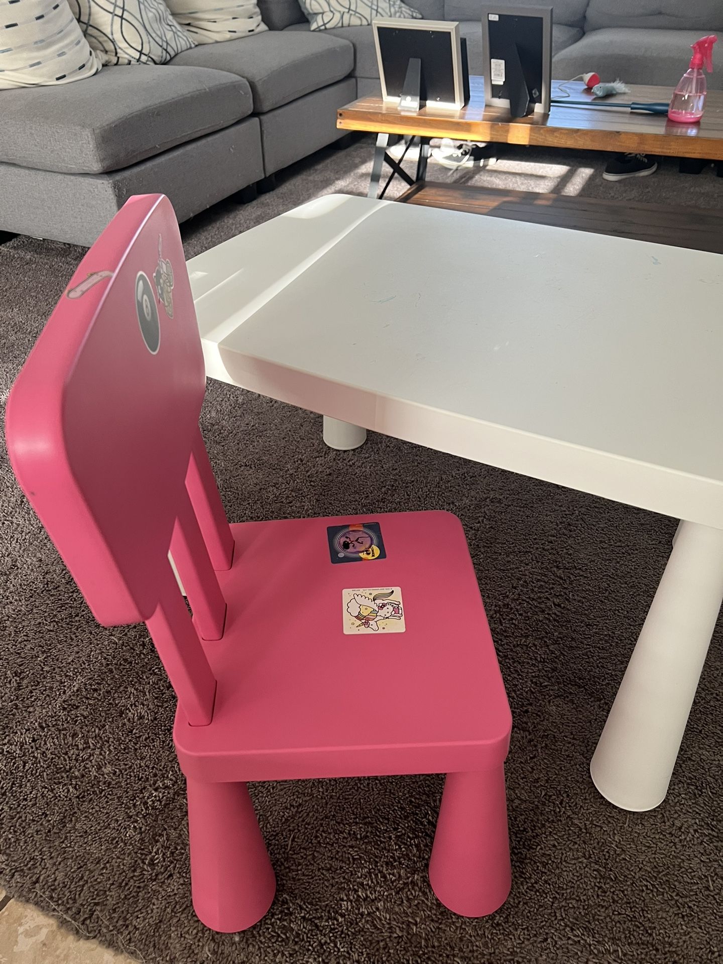 Kids Table & Chair