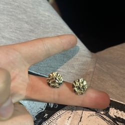 10k nugget earrings