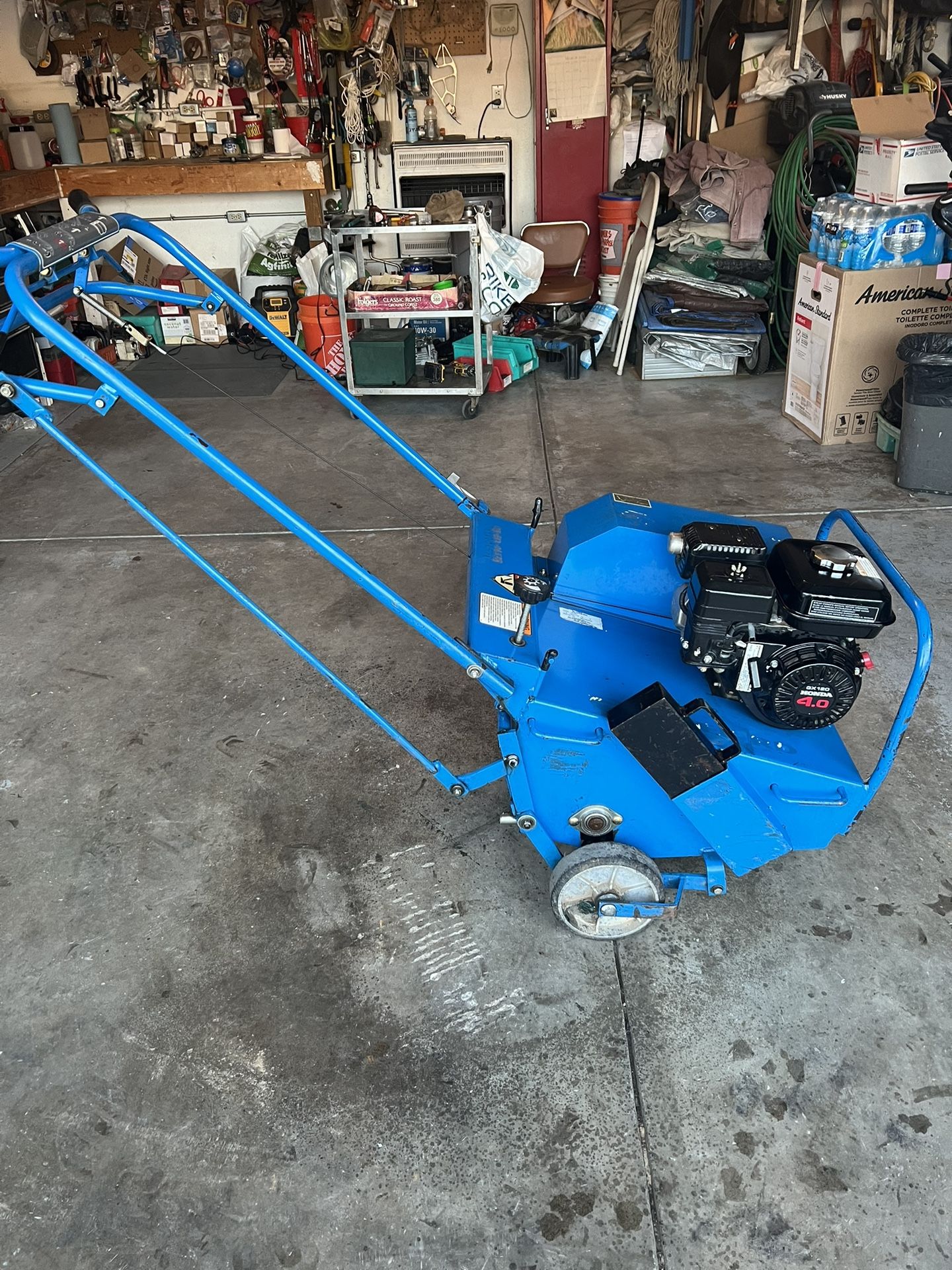 Bluebird Lawn Aerator