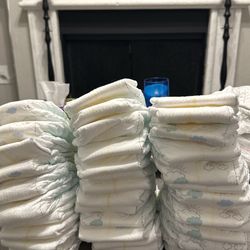 Pamper Swaddlers Size 1 