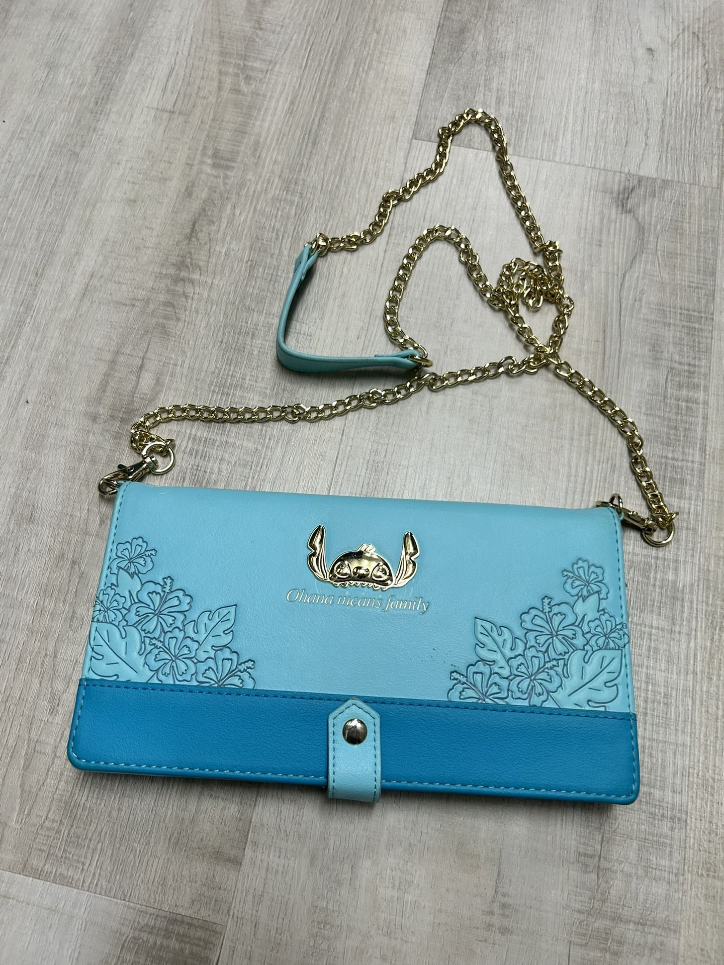 Excellent Condition Stitch Purse Wallet With Strap Disney Licensed