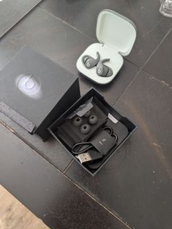 Beats fit pro