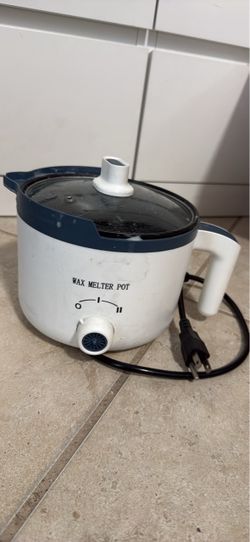 Wax melter