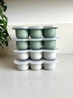 Wee Sprout Baby Food Freezer Trays Set – 4 Silicone Breastmilk Puree Containers