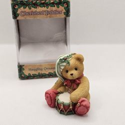 New Cherished Teddies drum elf boy CHRISTMAS FIGURINE ORNAMENT HANGING

MINT CONDITION,  STORED IN THE BOX, COMES WITH ORIGINAL PACKAGING

Drummer boy