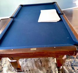 Pool table