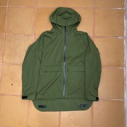 Nike Storm-Fit ADV A.P.S Layer 3 Performance Jacket Size L Olive Green Full Zip