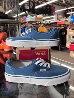 Women’s Vans Authentic Navy