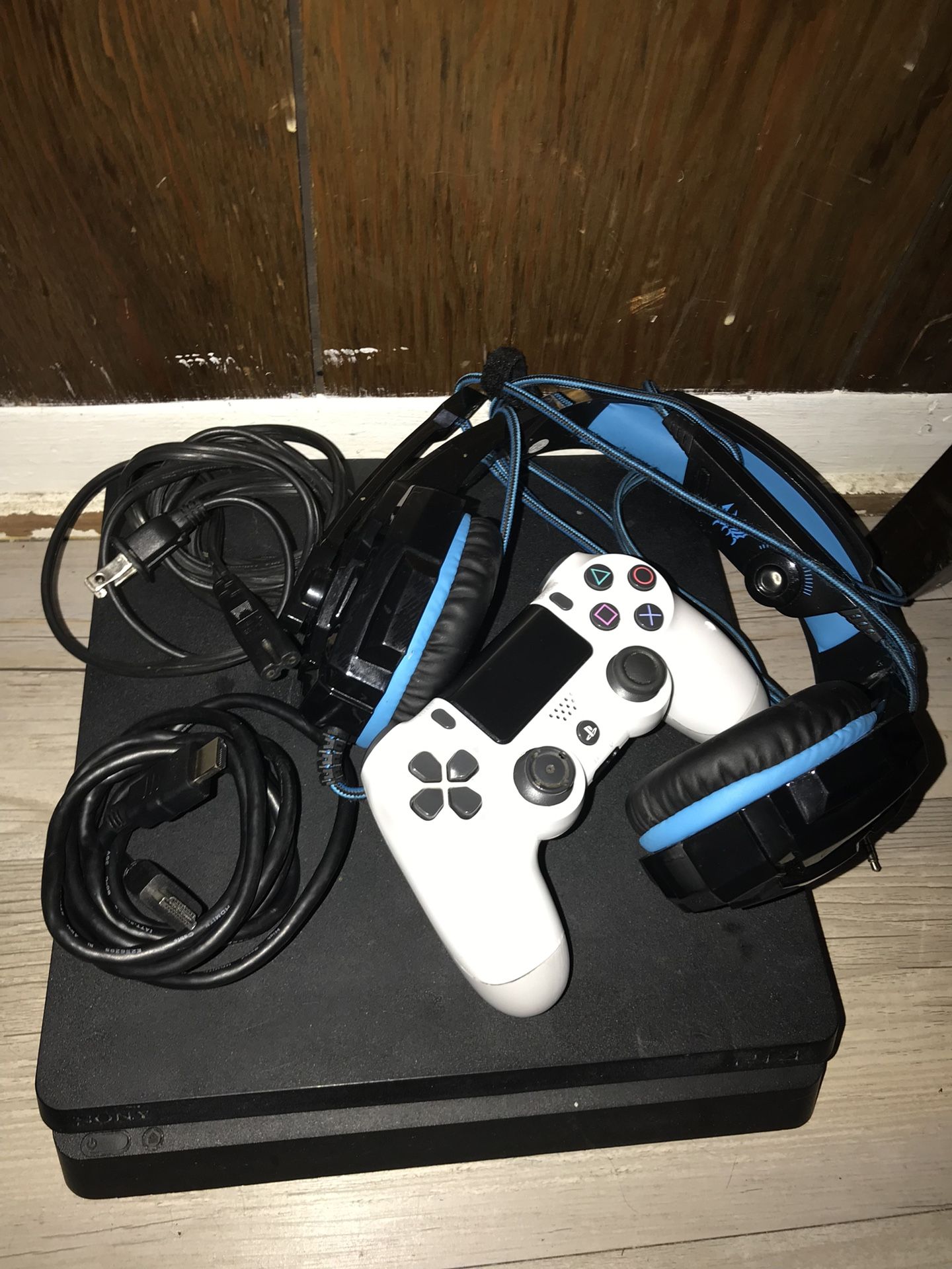 Ps4 slim