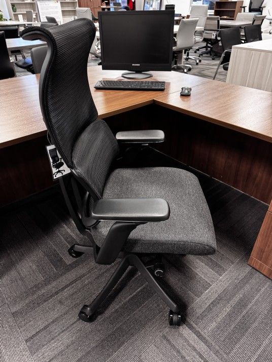 New - Phaser Executive High-Back Office Task Chair