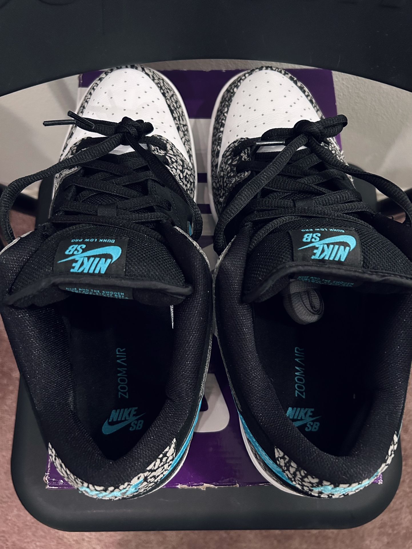 Nike SB Dunk Low Atmos Elephant