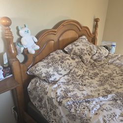 Wood Bed Frame(king)