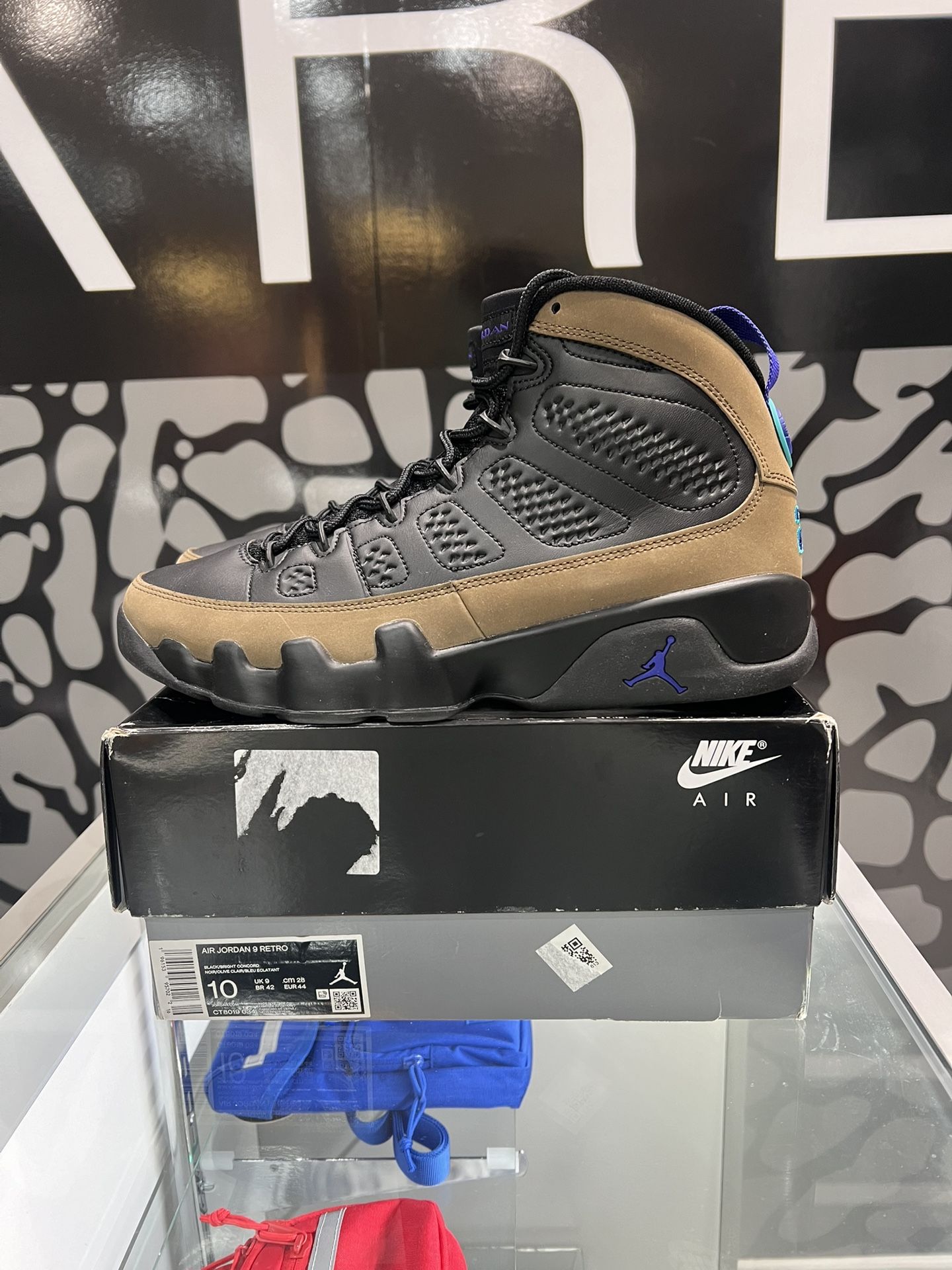 Nike Air Jordan 9 Retro Aqua Concord Size 10