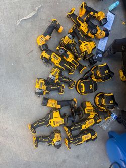 DeWalt and craftsman cord and Cordless Power Tool Lot