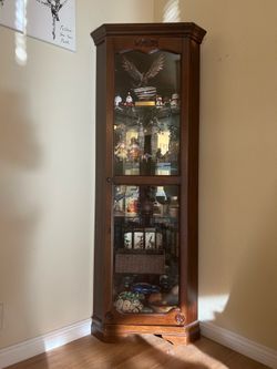 Brichelle Dining Cabinet,brown,72*27.5”