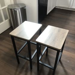 Bar Stools 