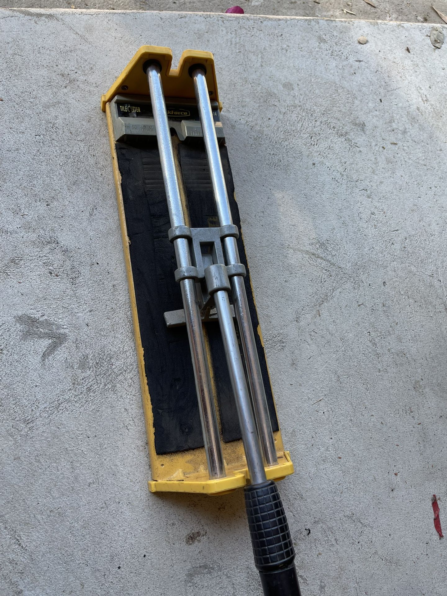 Tile Cutter