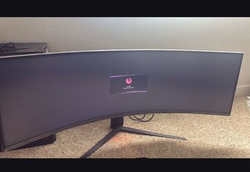 LG ULTRAGEAR CURVED MONITOR 49 INCH