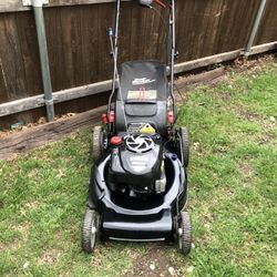 Craftsman Self Propelled Lawnmower (with Bag)