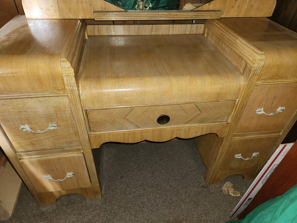 Vintage Vanity