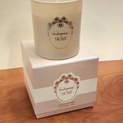 Signature pink rose candle