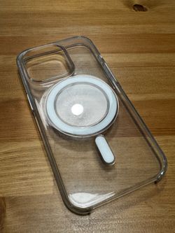 📱✨ Apple iPhone 15 Pro MagSafe Clear Case – Like New! ✨📱