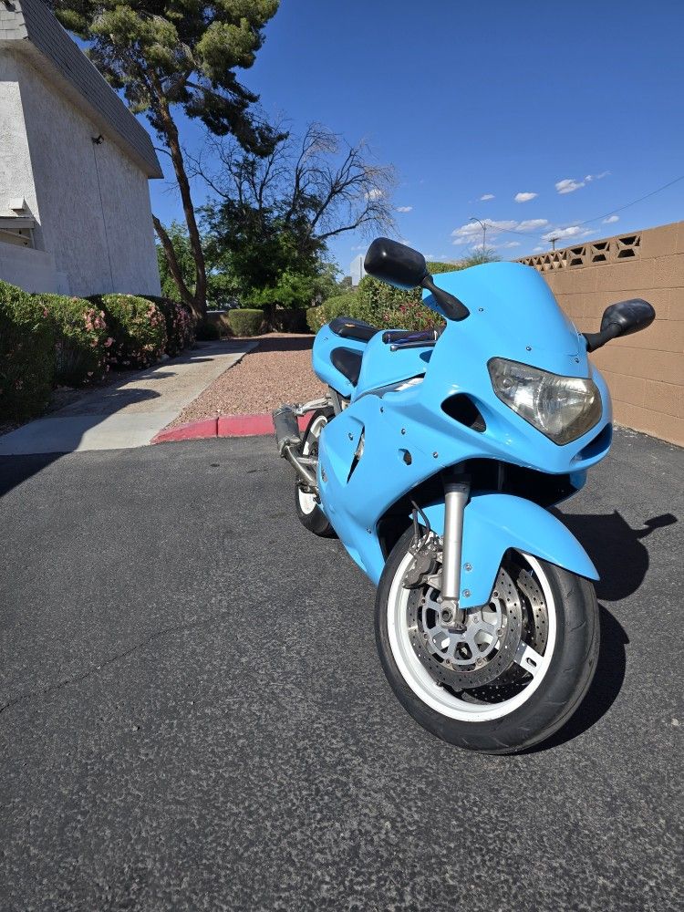 2003 Suzuki Gsxr750