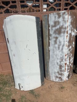 Pair of GM Squarebody Truck Doors — 1973–1987 — Tan/White/Sanded