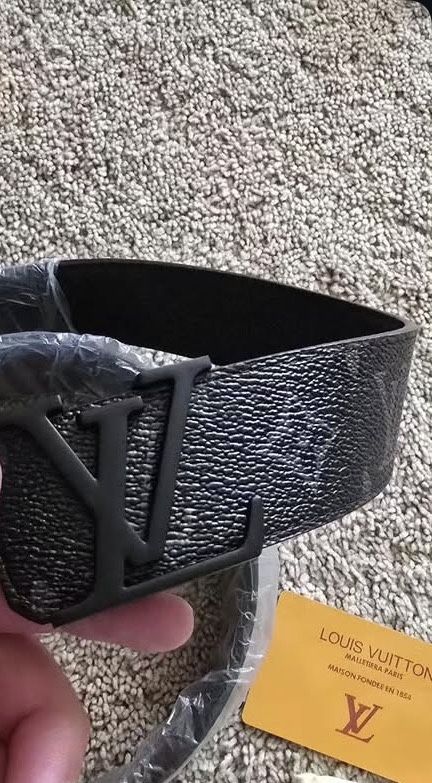  Louis Vuitton LV Initiales Belt - Black (M9808)