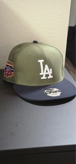 I'm selling caps for 25 each.