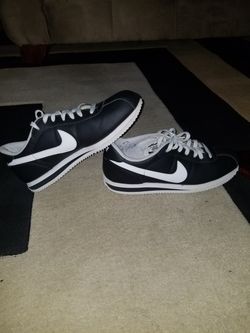 Nike Cortez