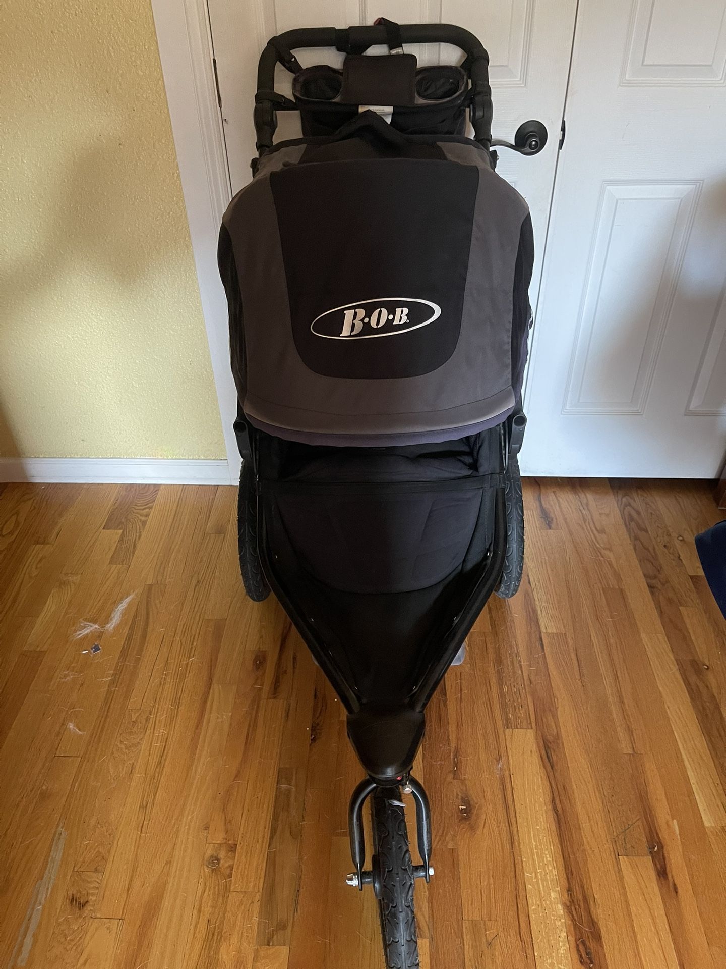 BOB Single Black Stroller