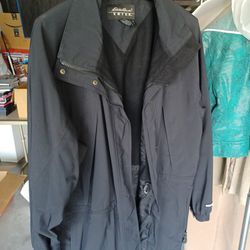 Women's Eddie Bauer Goretex Black Lined Shell Jacket Size Large