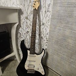Yamaha EG 112 C Electric Guitar